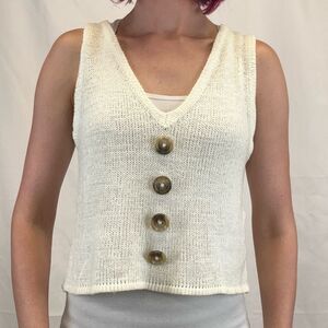 Women's Reverse Cream Button Front Cropped Sweater Vest M/L Medium-Large